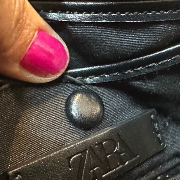 Zara Crossbody Bag Black and Cream Elegant Design - Picture 10 of 16